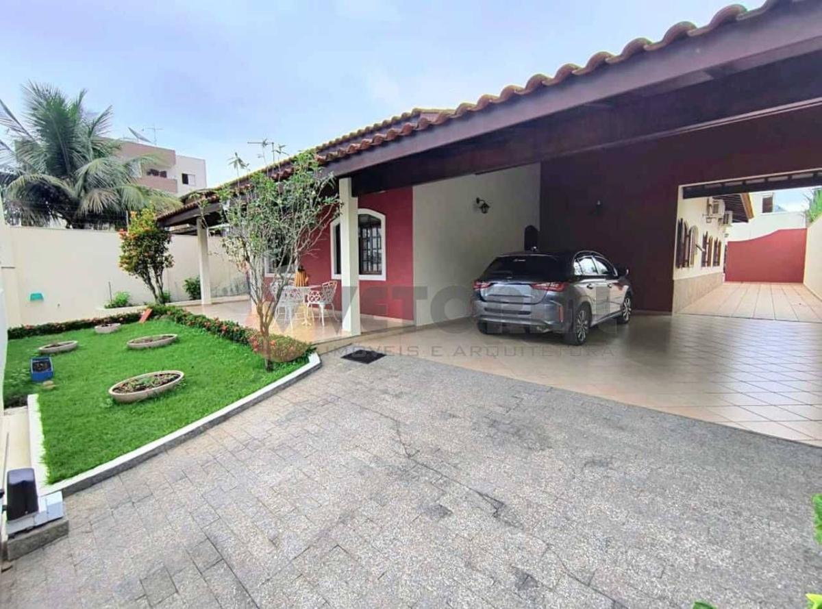 Linda Casa com 4 dormitórios à venda, 380 m² Bairro - Sumaré - Caraguatatuba/SP - Rafael Melo