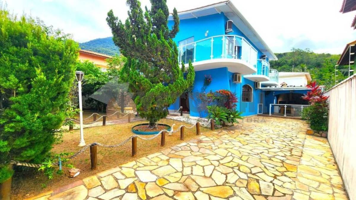 Sobrado com 5 dormitórios e com piscina no Portal da Olaria, São Sebastião SP - Rafael Melo